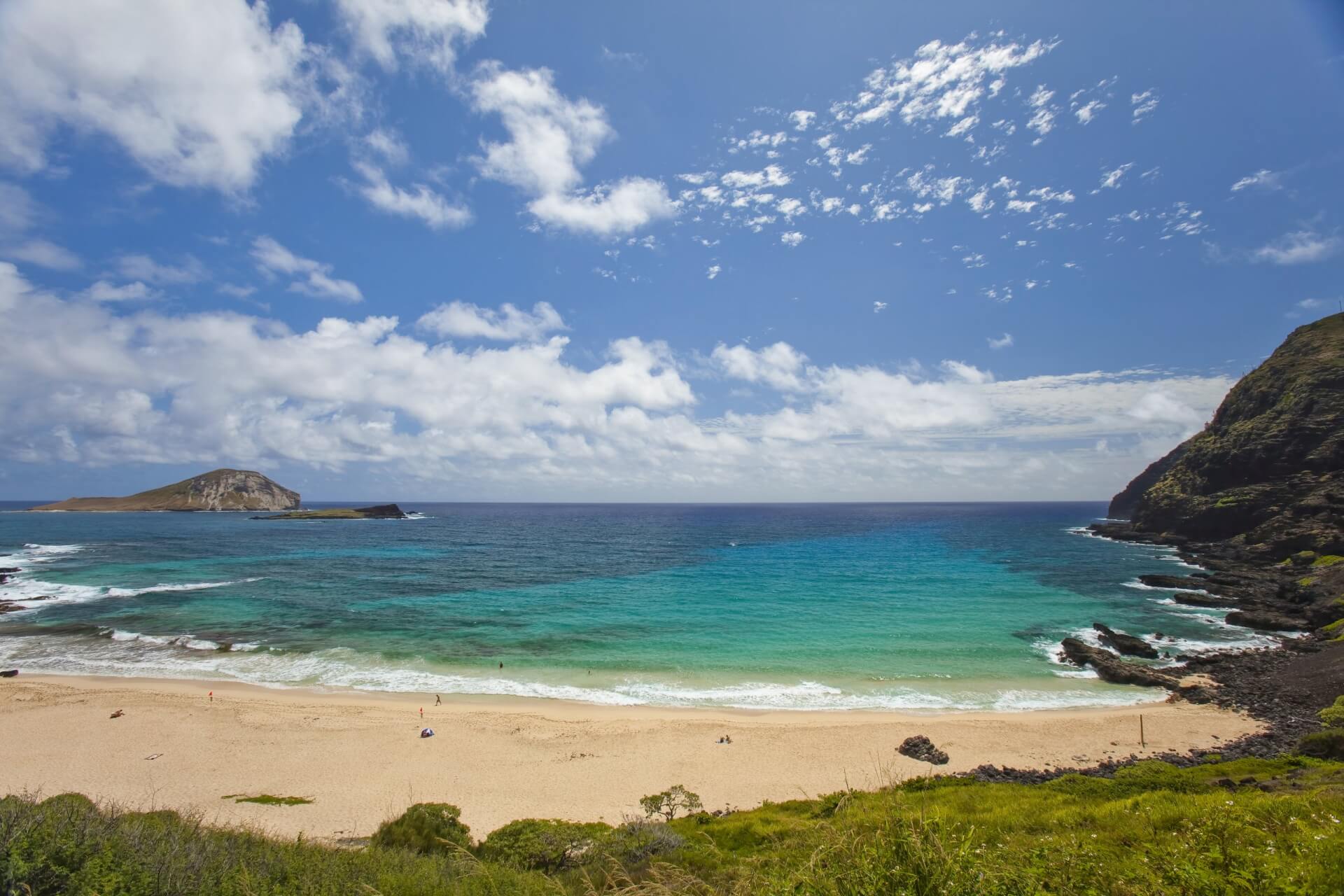 أناكينا بيتش في جزيرة القيامة